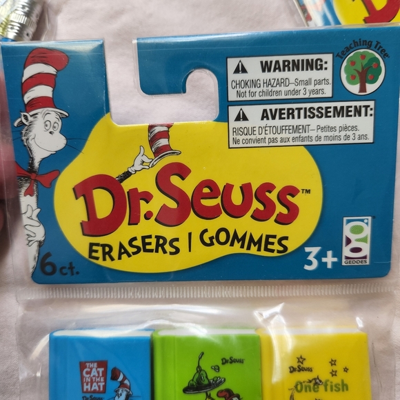 Dr. Seuss bundle 6 Pencils, 6 Erasers, 1 Pencil Sharpenir - Picture 4 of 12